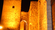 Haga click para ampliar imagen: Castillo de noche