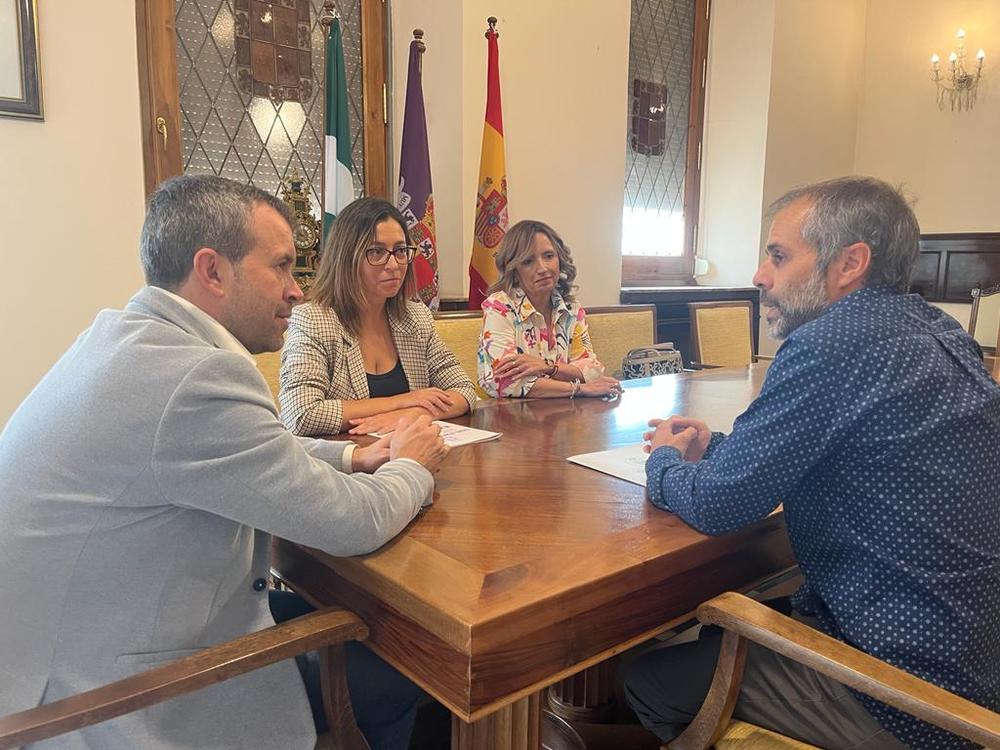 El Pleno aprueba la adhesión del Ayuntamiento de Jaén a la Red de Municipios por los Olivares Vivos que impulsa la protección de la biodiversidad en el cultivo del olivar también como recurso económico 