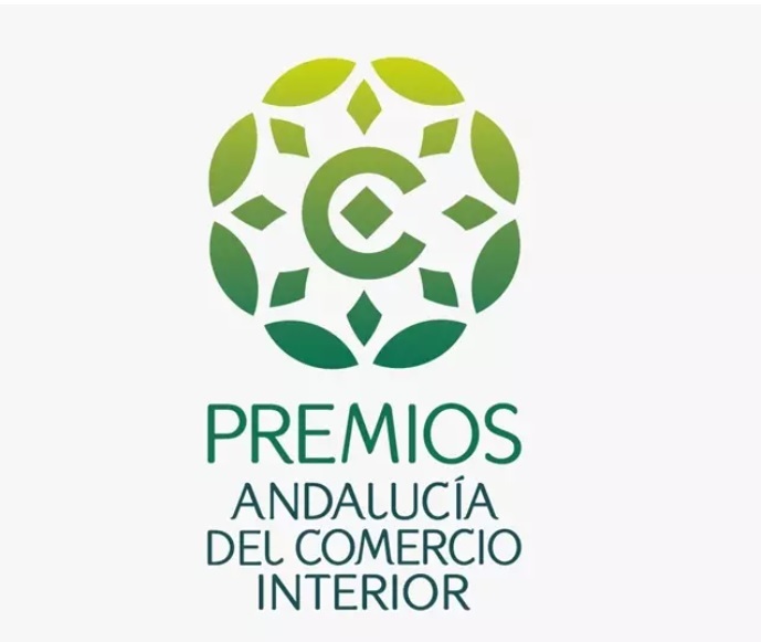 La capital recibe el premio Andalucía del Comercio Interior de la Junta por la labor realizada en el centro histórico