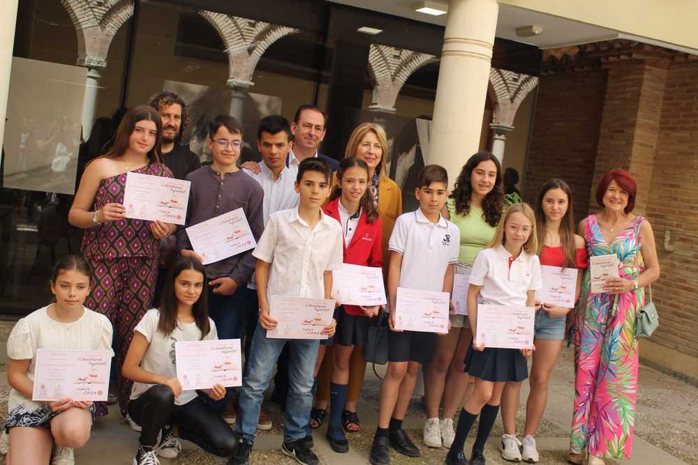 PREMIO LITERATURA INFANTIL Y JUVENIL 2023
