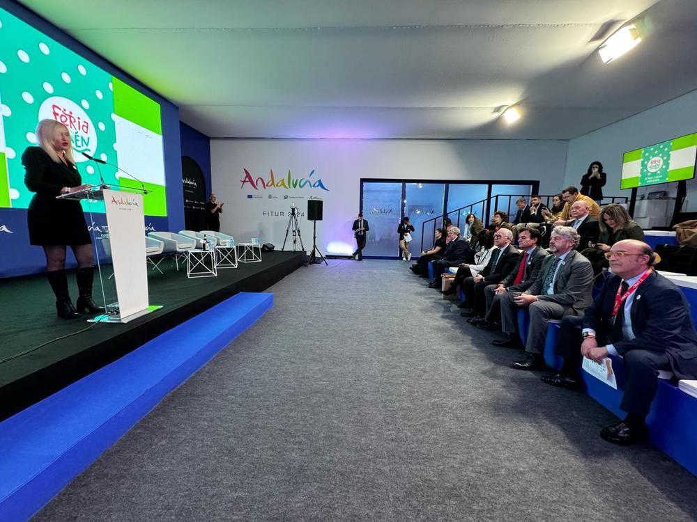 2024.01.24 Ayuntamiento presenta en Fitur la marca feria de San Lucas 2