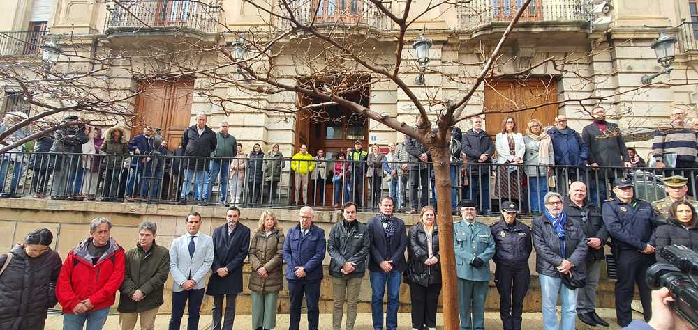 MInuto de silencio guardias civiles