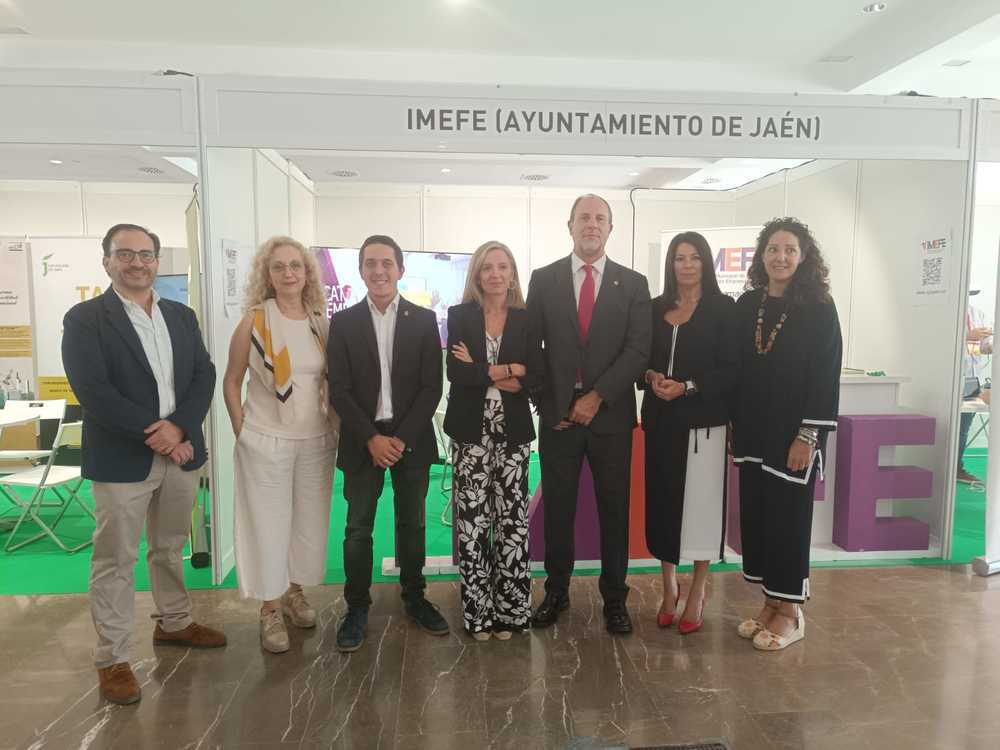 Foto presentacin Agencia colocacin Imefe en feria de empleo