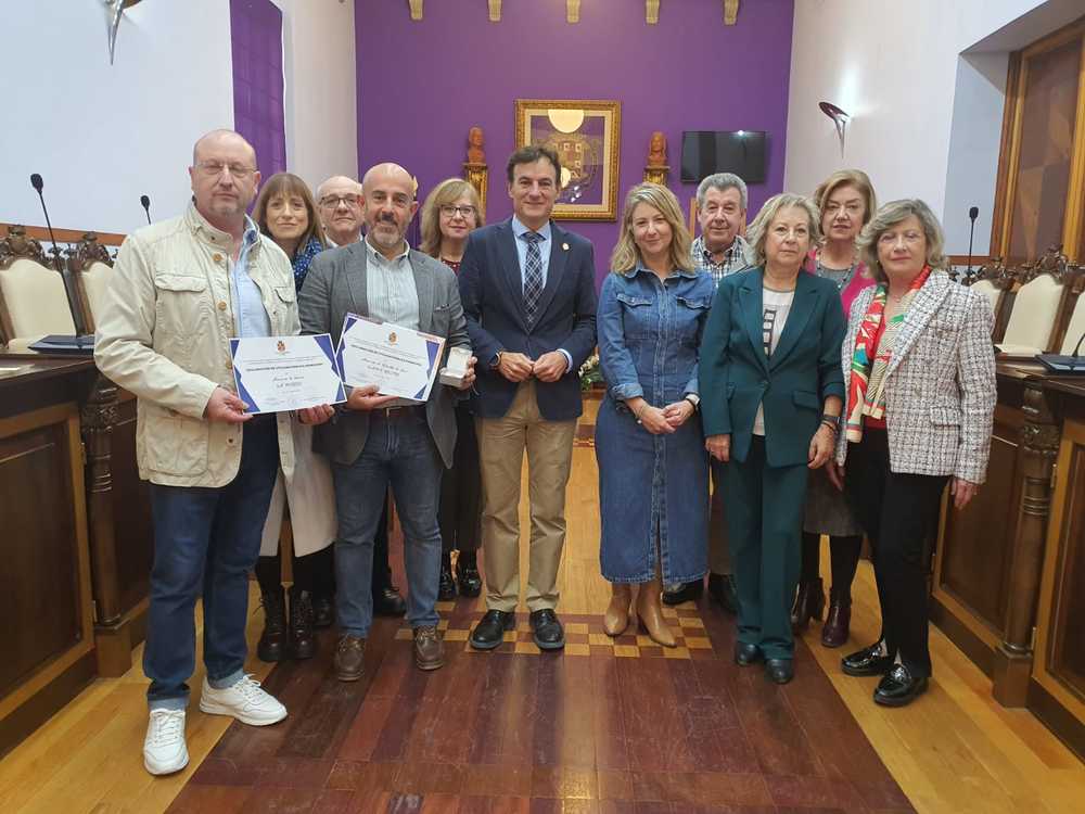 Entrega certificados de utilidad pblica municipal