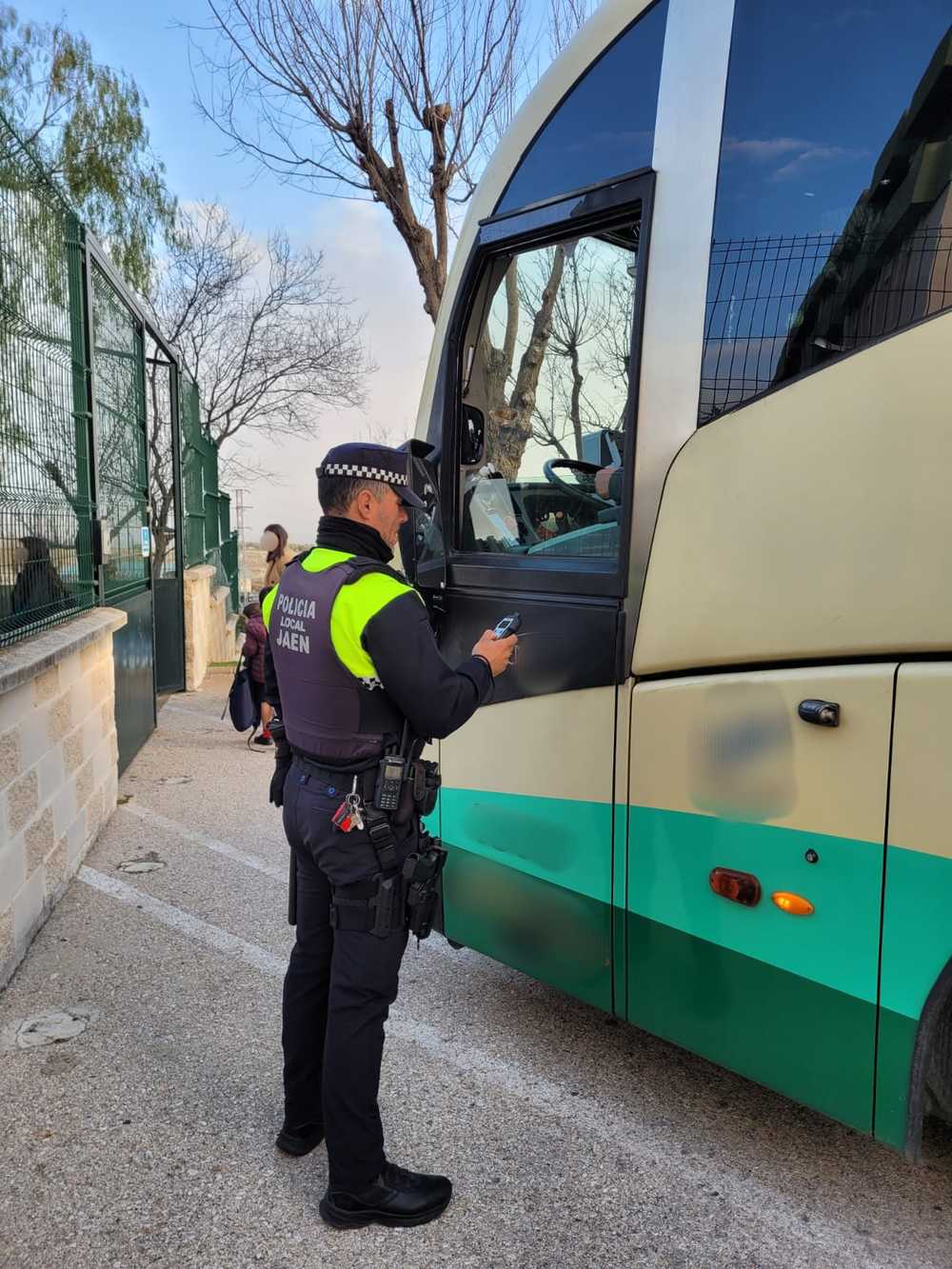 Resultados campaa de la DGT de vigilancia y control de transporte escolar y de menores