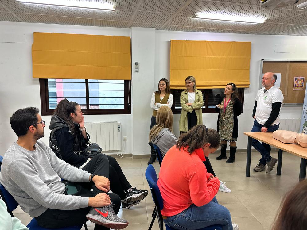 Curso primeros auxilios EMI