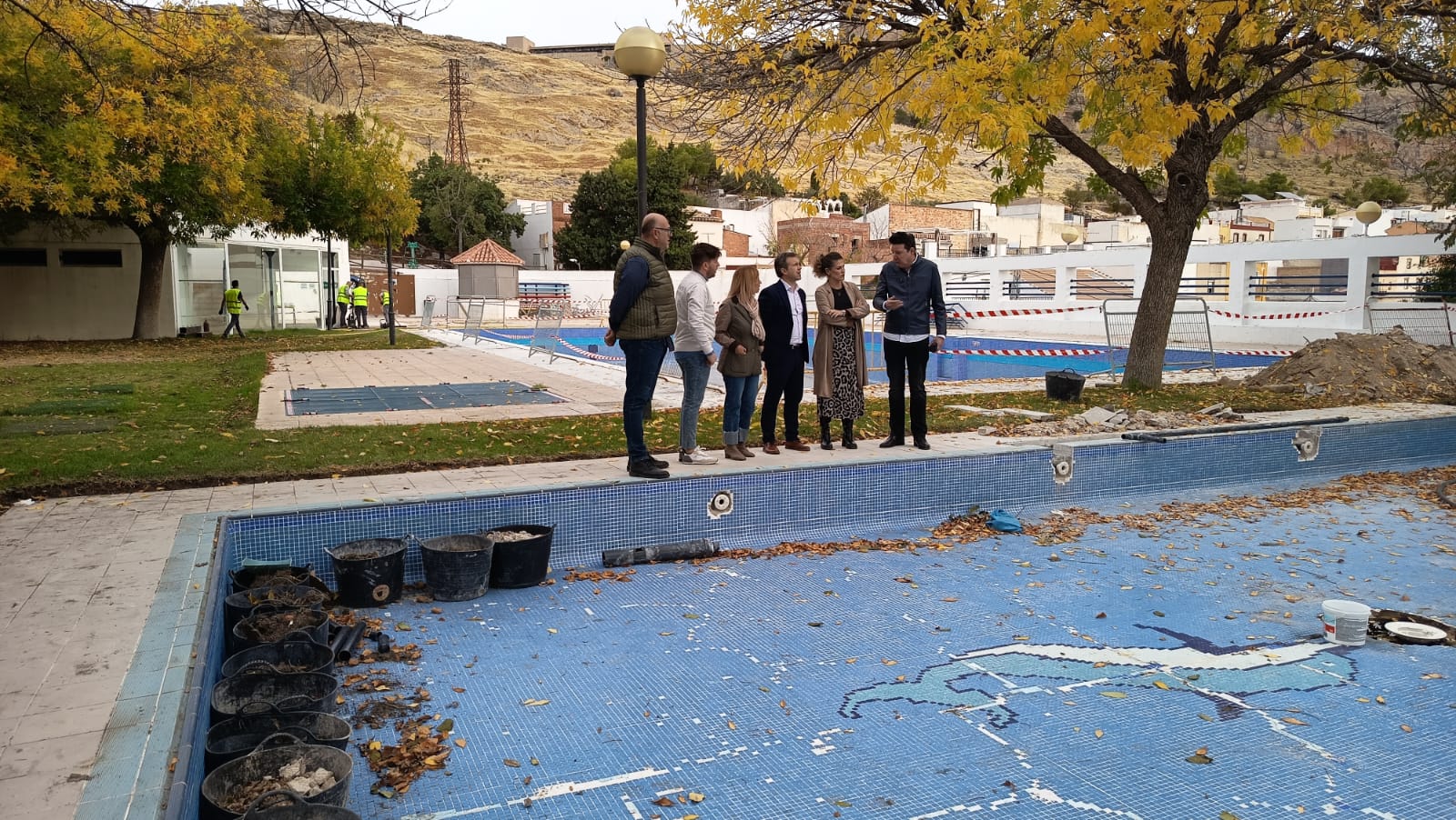 Foto Obras mejora piscina municipal de El Tomillo 2