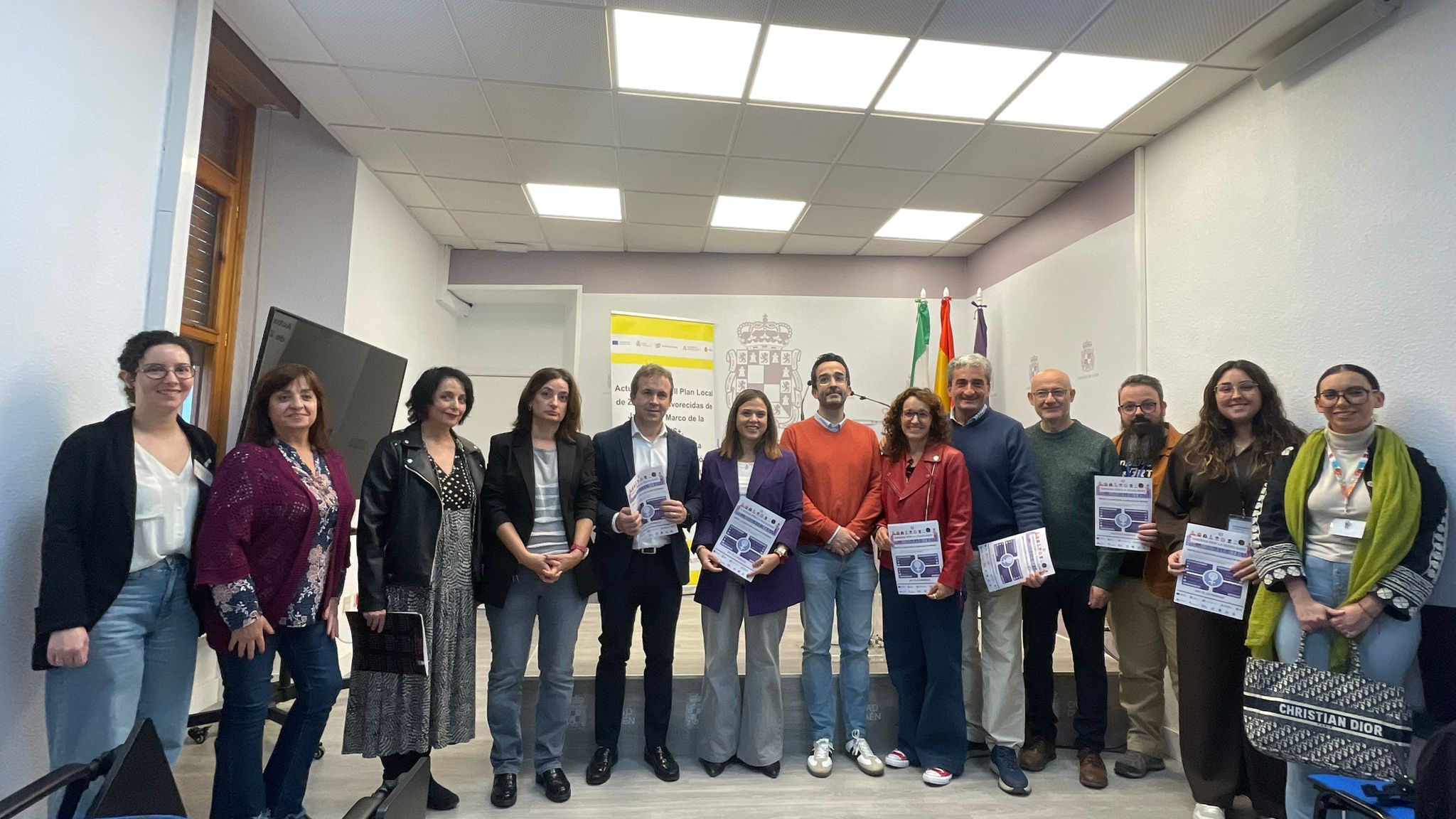 Foto presentaci�n actividades 25N