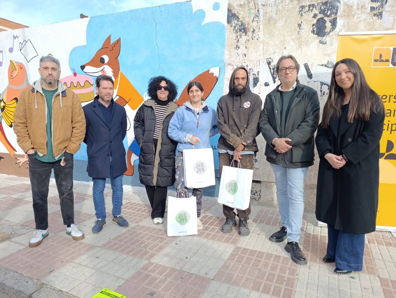 Foto entrega premios concurso arte urbano UPM