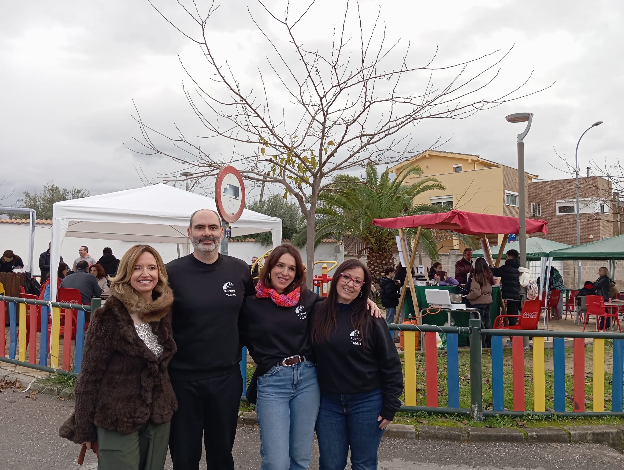Haga click para ampliar imagen: Foto Finalizaci�n del programa 'Barrios Vivos en Navidad'