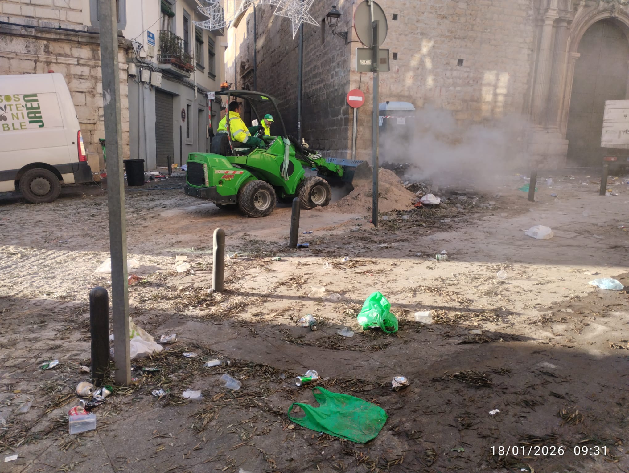 Haga click para ampliar imagen: Foto limpieza lumbre