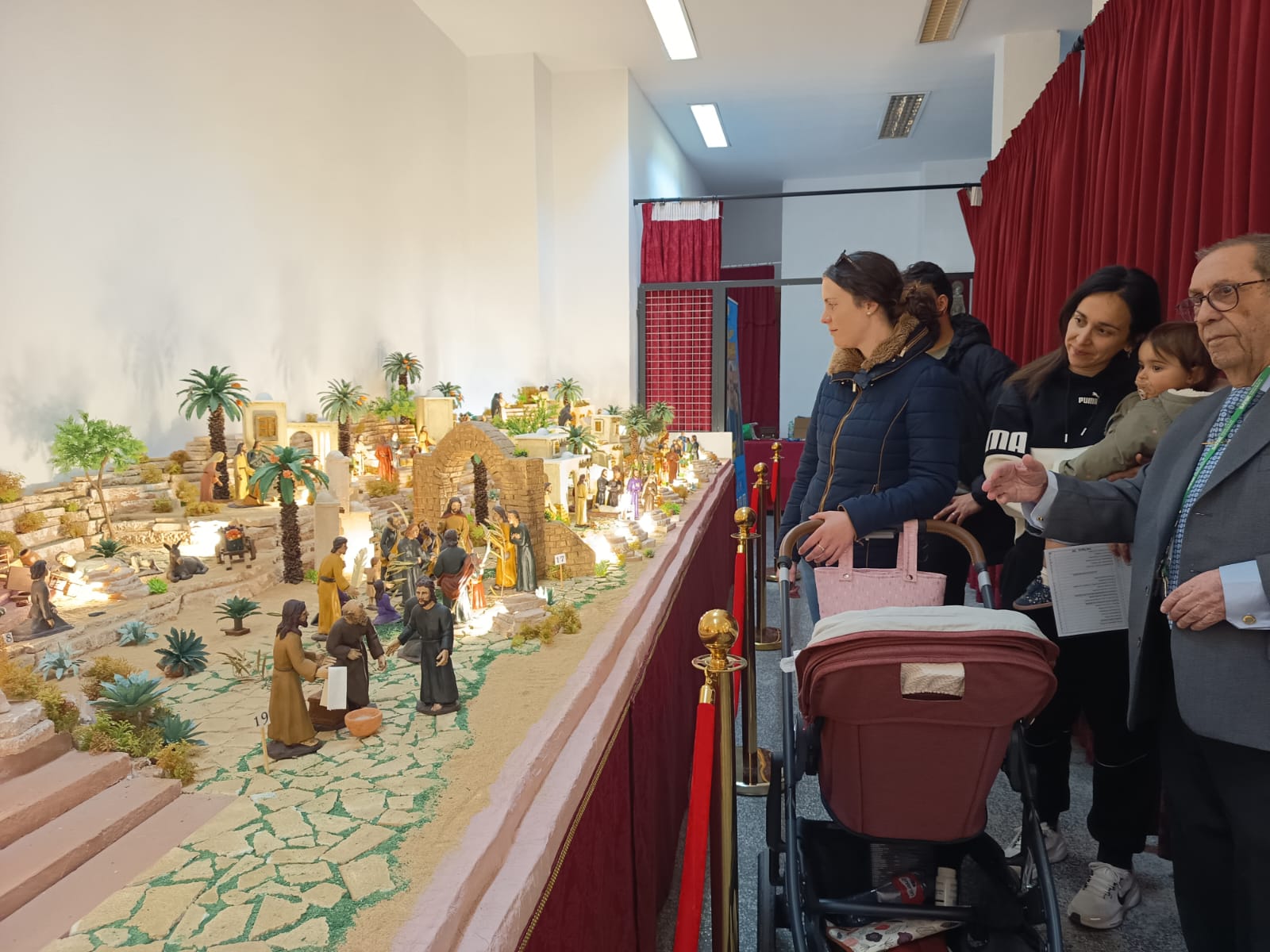 Exposici�n La Pasi�n alcanza 5.000 visitas