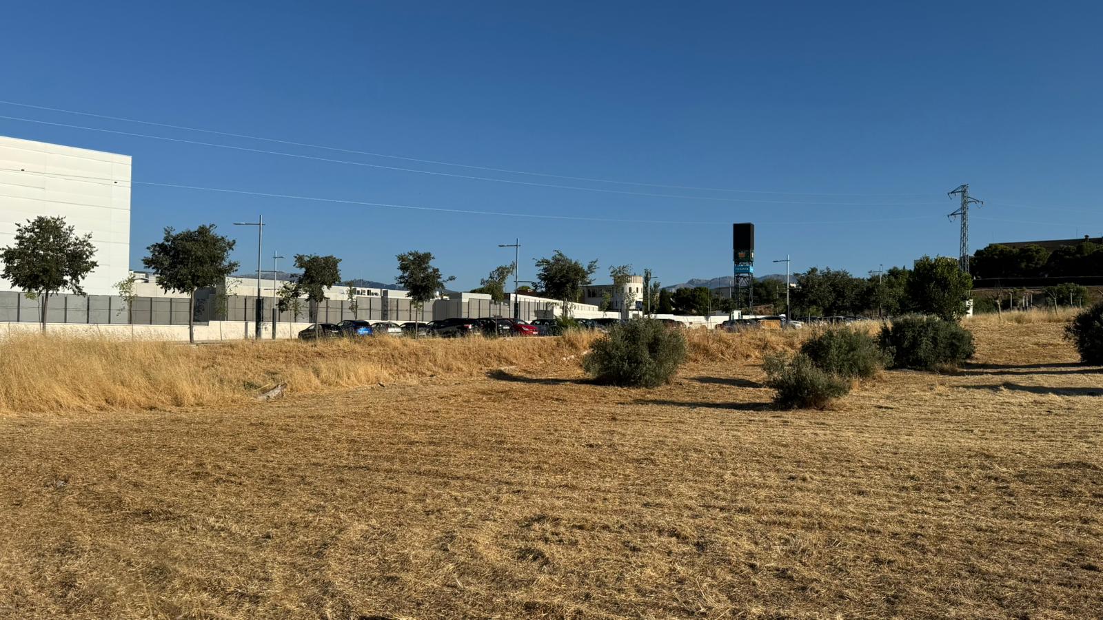 Emplazamiento comercial Ja�n Plaza