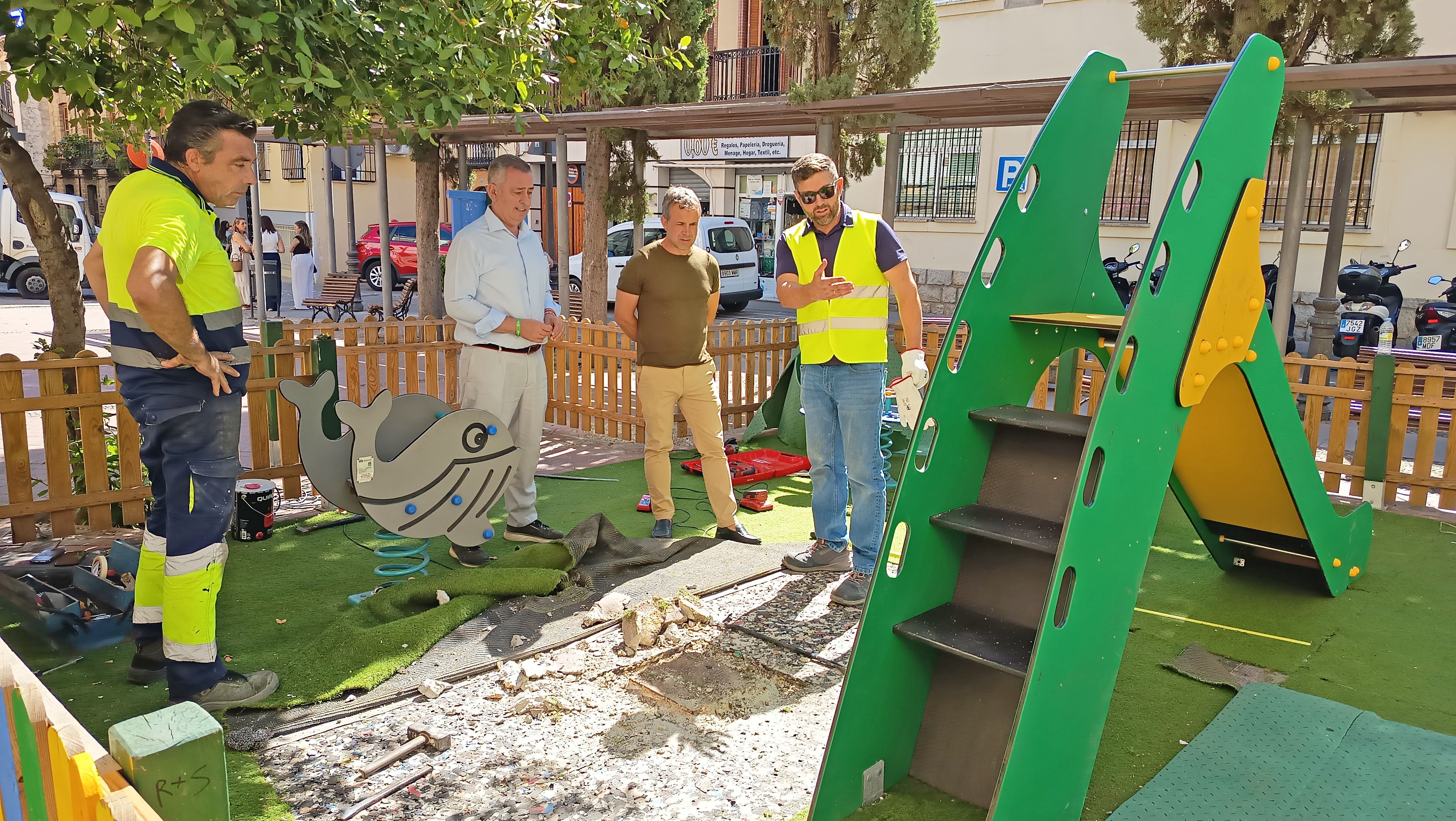 Fotograf�a actuaciones en parques infantiles 2