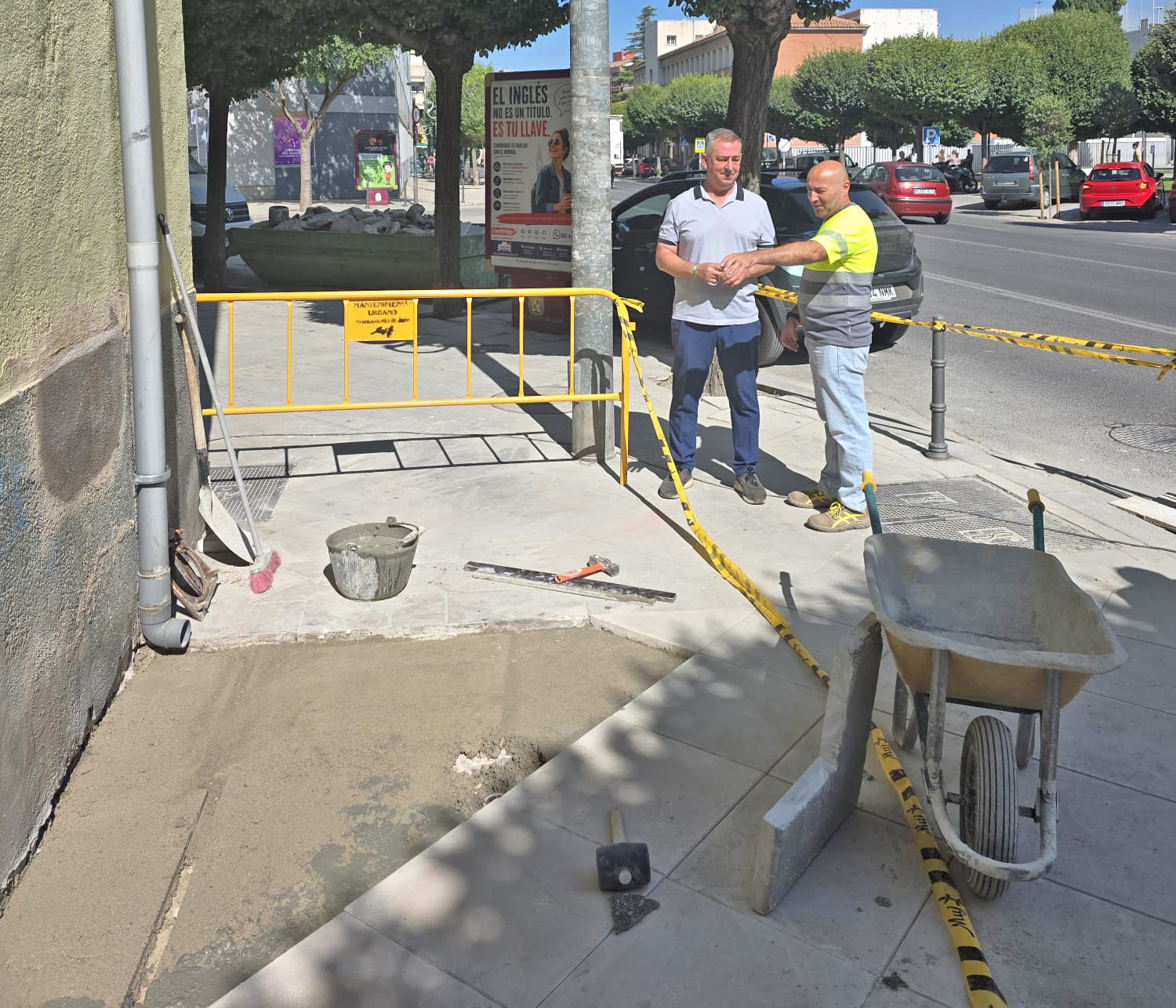 Fotograf�a Mejora acerado calle Virgen de la Cabeza